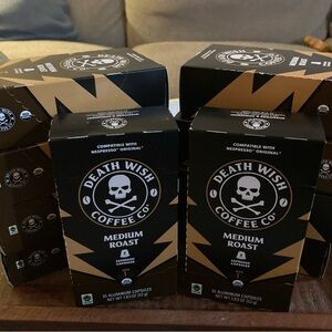 Death Wish Coffee Medium Roast 10 Espresso Capsules
New in box- lot of 10 boxes